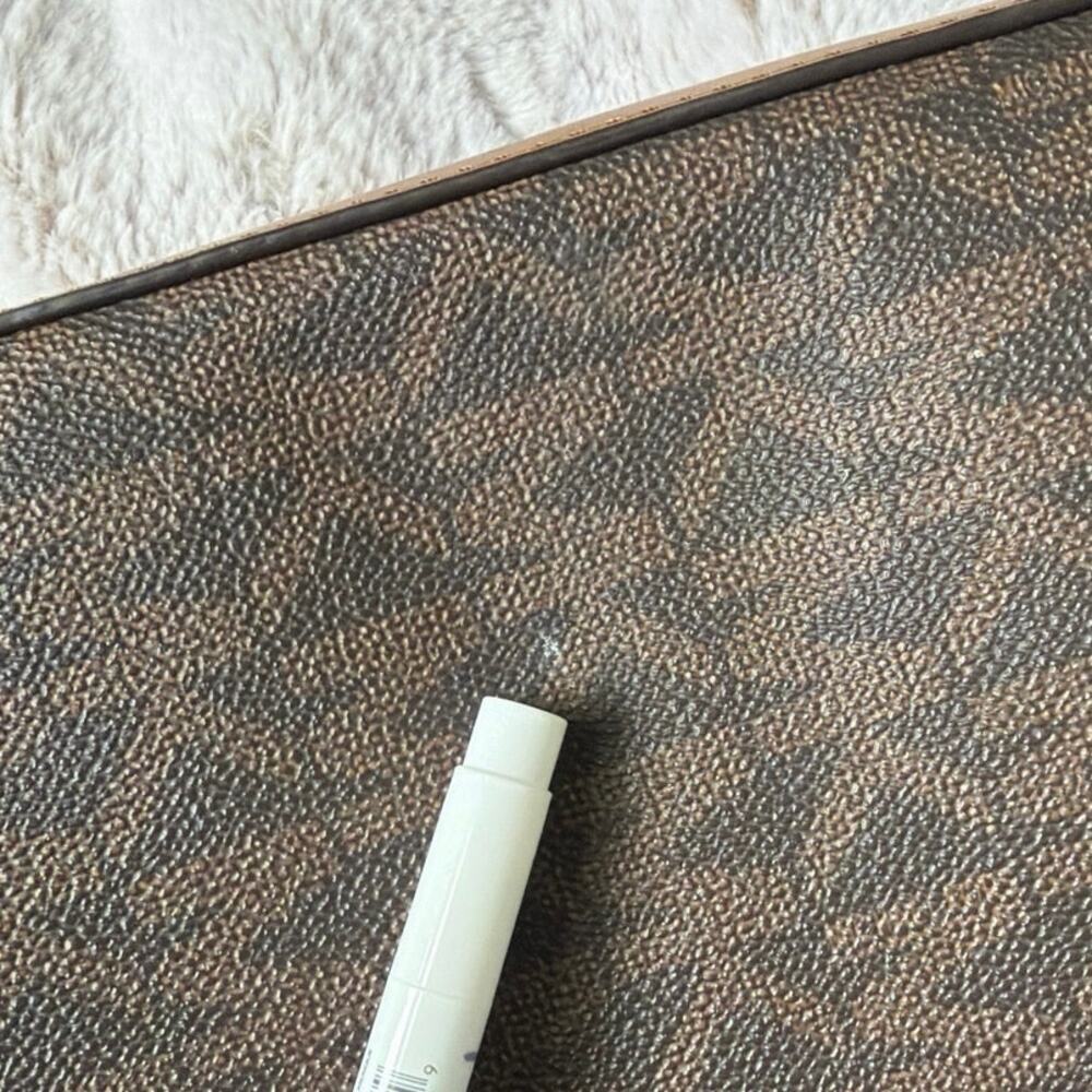 Michael Kors Tote Bag - Picture 2 of 8